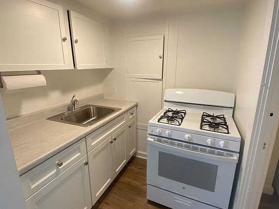 2nd image of 5825 Keith Ave APT 7