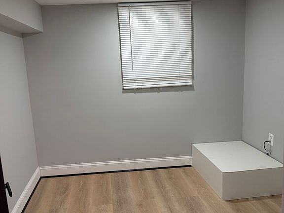 5th image of 3106 Sequoia Ave