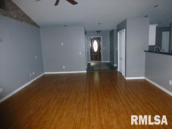 5th image of 14 Brantley Ct