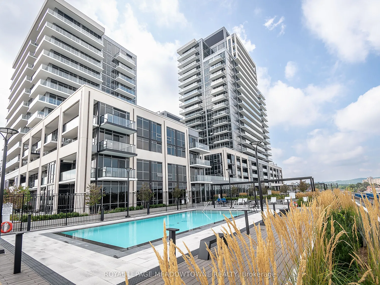 2 bed, $2,100 — Photo 1