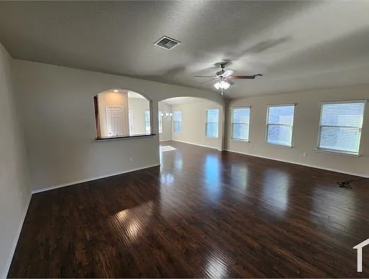 3217 Jackal Dr — Photo 5