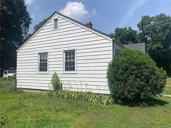 2nd image of 4428 Stanley Dr