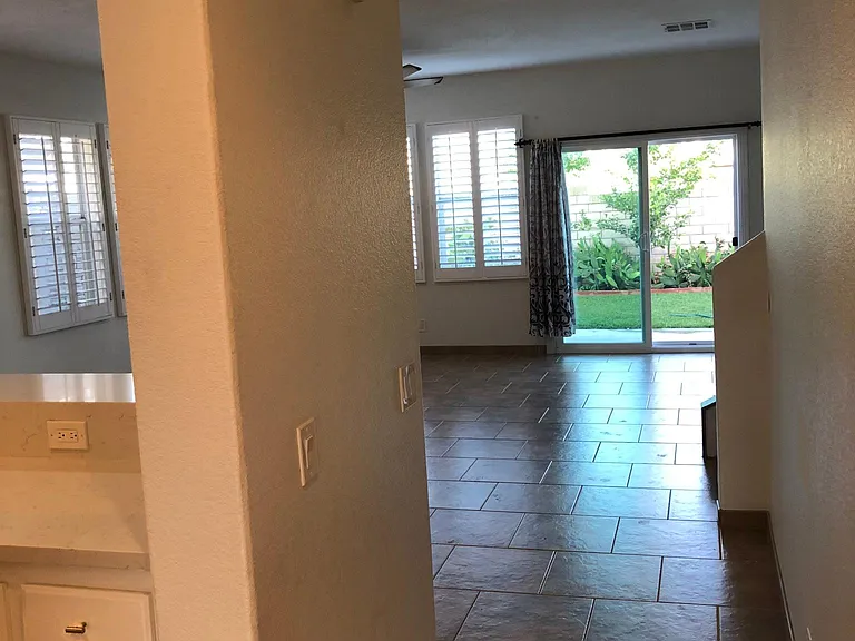 16327 E Lemongrass Ct — Photo 35