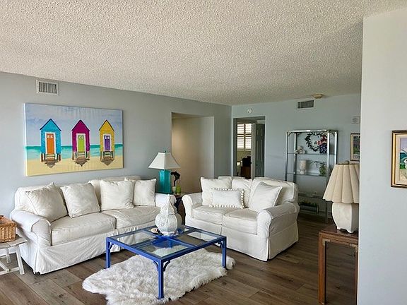 4th image of 9375 Gulf Shore Dr APT 501