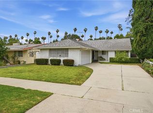 14951 Gilmore St, Van Nuys, CA 91411