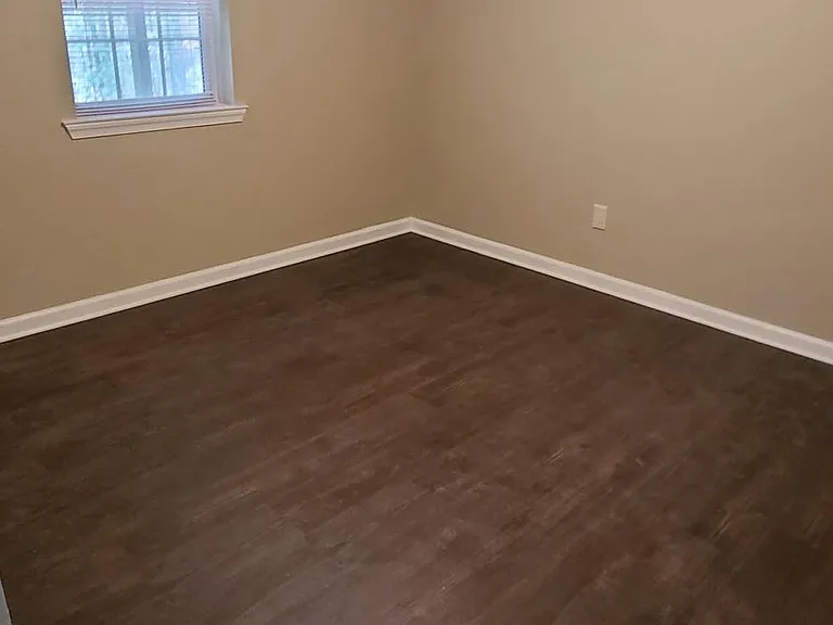 419 Pine Crest Cir #C — Photo 5