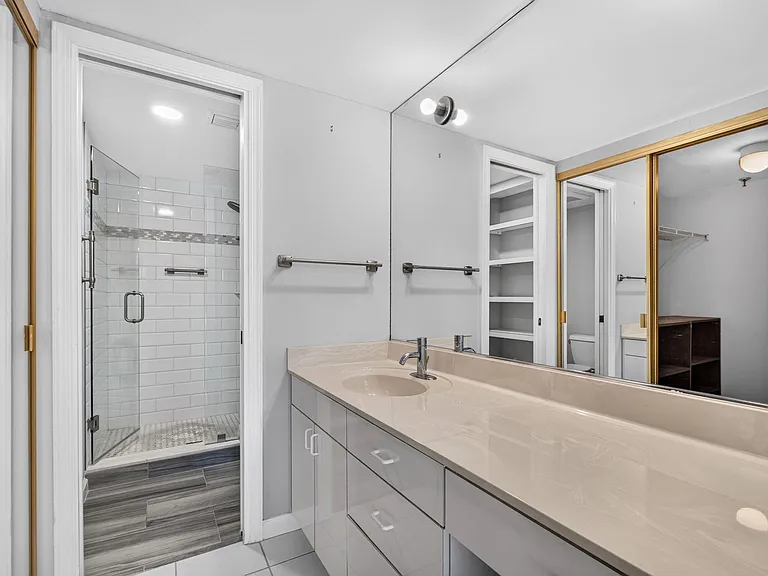 3901 S Flagler Dr #204 — Photo 19