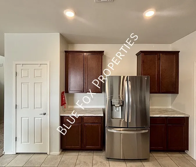 8518 W Pelican Pl — Photo 9