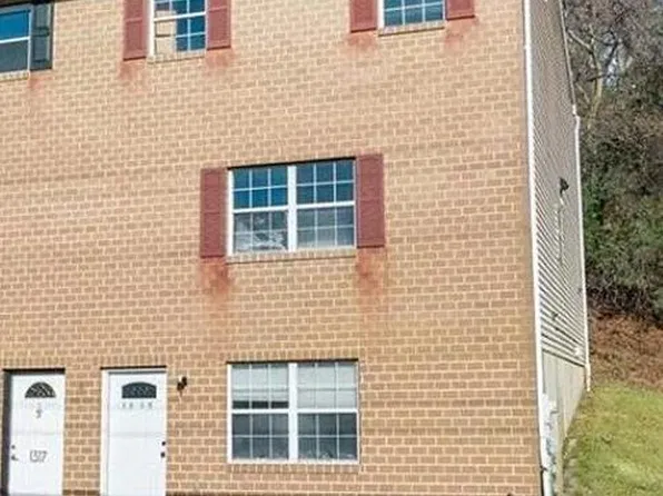 1315 Jeter Ave, Fountain Hill, PA 18015