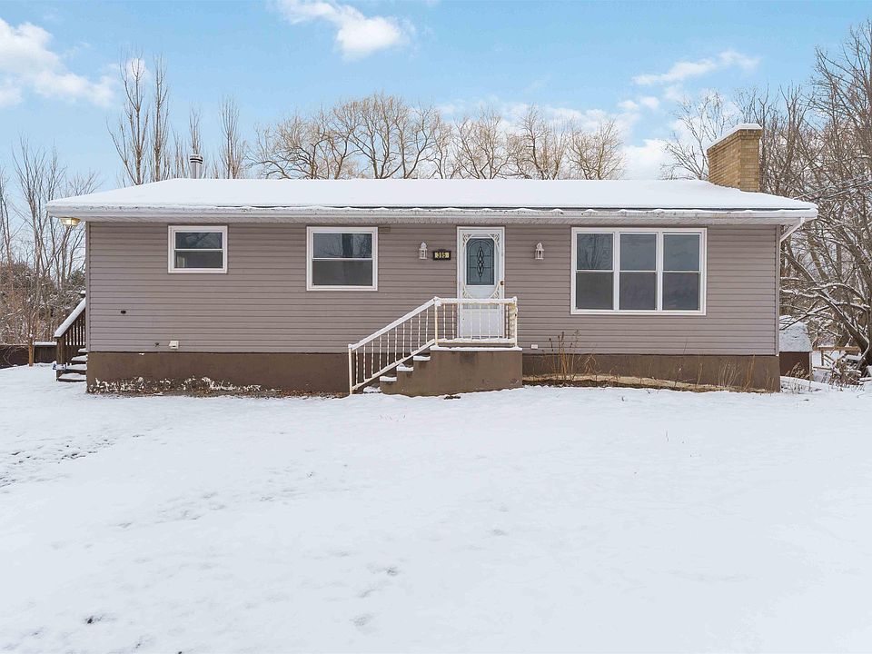 1st image of 395 College Rd