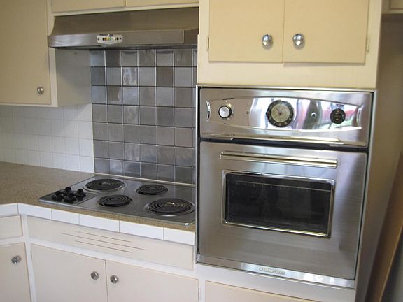 5th image of 712 14th Ave #716