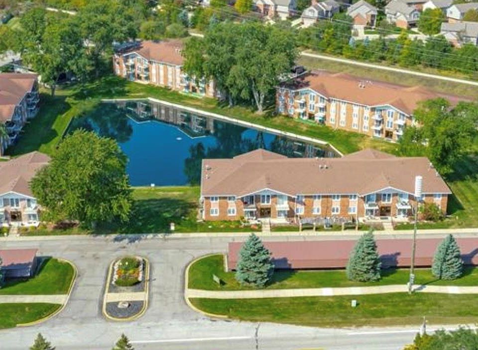 1st image of 54743 Shelby Rd #62