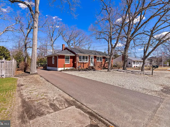 412 Prospect Ave, Pine Beach, NJ 08741