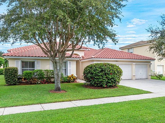 3rd image of 5811 La Gorce Circle