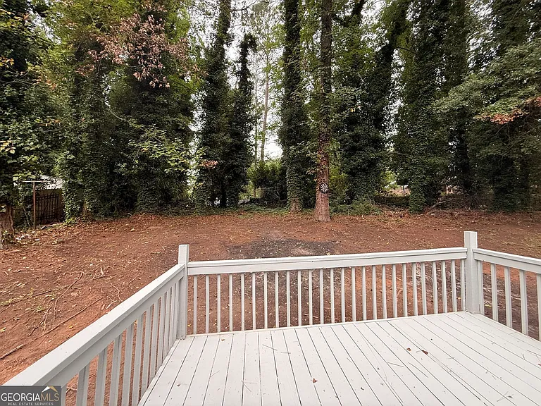 657 Robert E Lee Pkwy — Photo 30