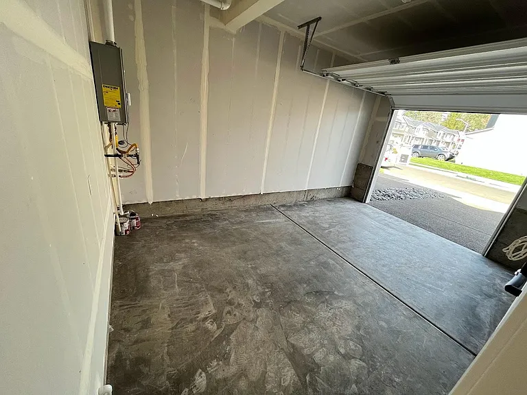 2821 S Magnolia Dr — Photo 8