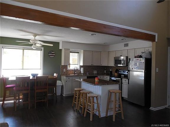 2nd image of 2204 S Bay Ave