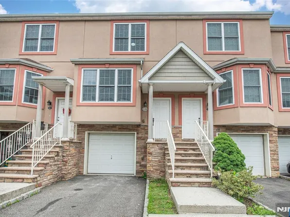 24 Van Pelt Pl, Little Falls, NJ 07424