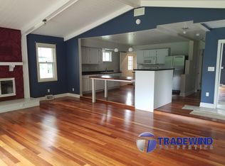 228 95th St W, Bloomington, MN 55420