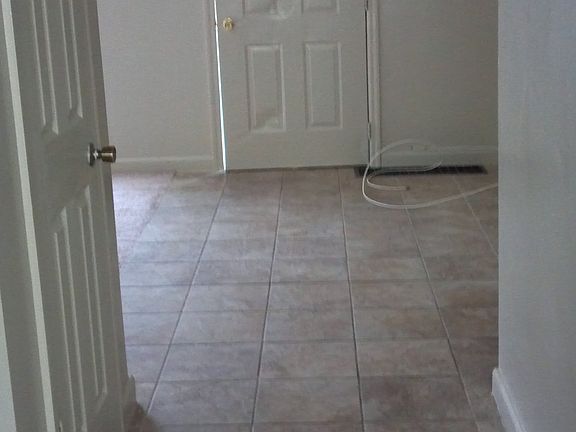 5th image of 1812 N 39th St