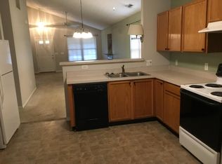 2013 Cumberland St, Newark, OH 43055