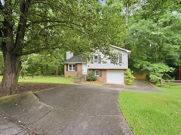 4th image of 4635 Hamlet Walk SE