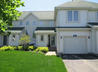 1577 Woodland Dr, Lake Geneva, WI 53147