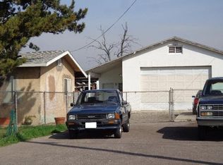 16844 Montgomery Ave, Fontana, CA 92336