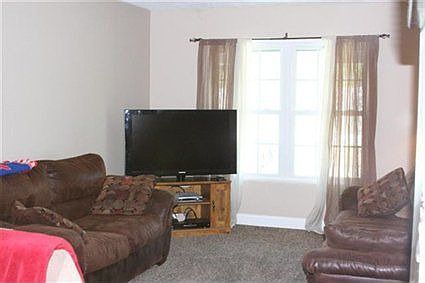 2nd image of 302 S 21st St