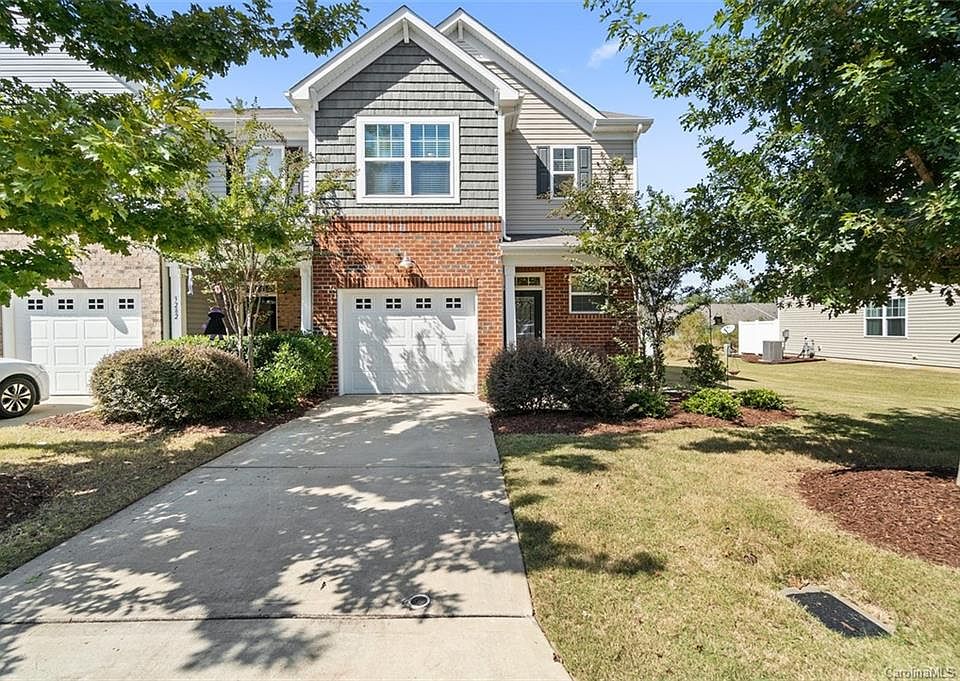 1st image of 3278 Yarmouth Ln