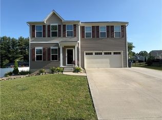 2722 Ivy Trl, Ravenna, OH 44266