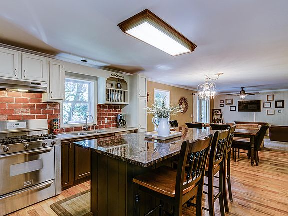 Completely upgraded kitchen