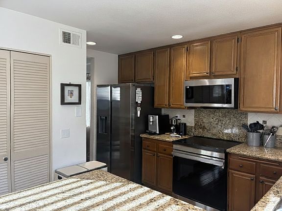 3rd image of 4645 Exbury Ct