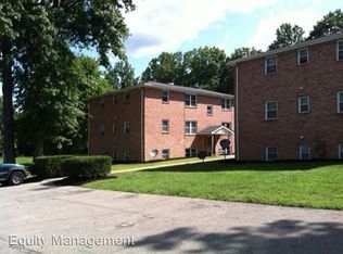 280 Maplewood Dr APT 1, Cortland, OH 44410