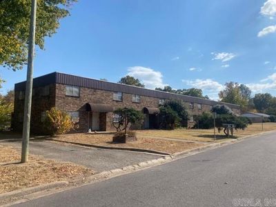 (Undisclosed Address), Russellville, AR, 72801