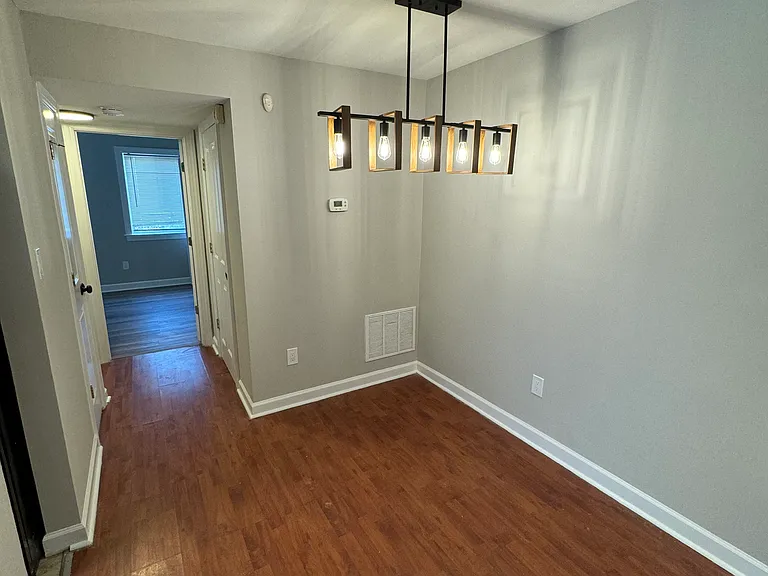 717 Brandywine St SE #202 — Photo 9