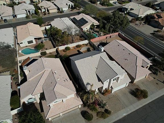 5th image of 3538 E Kerry Ln