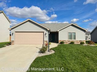 2704 Stonecrop Cv, Huntertown, IN 46748