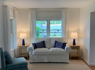 154 Andrew Comstock Rd, Warwick, RI 02886