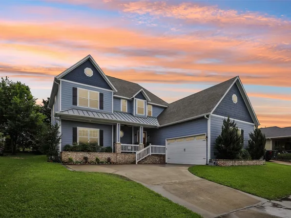 1020 Ivy Ln, Rockwall, TX 75087
