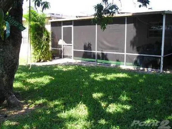 2701 De Soto Dr, Miramar, FL 33023