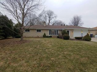 1300 Emmertsen Rd S, Racine, WI 53406
