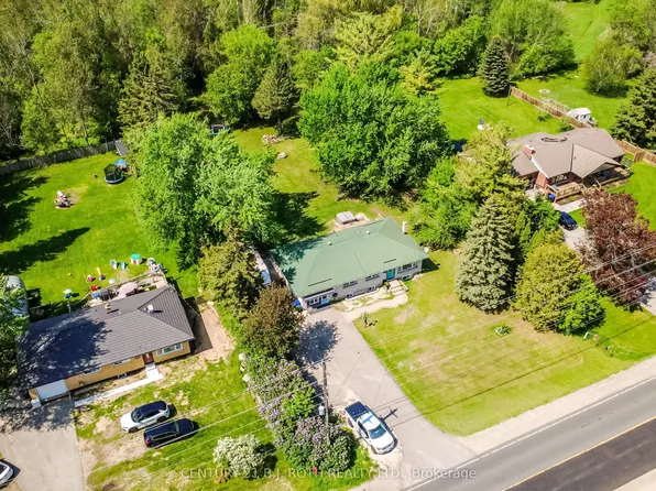 7906 Main Rd, Clearview, ON L0M 1H0