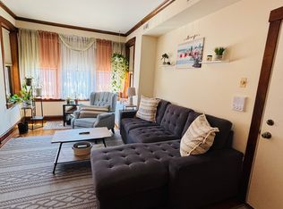 2318 W Diversey Ave #2, Chicago, IL 60647