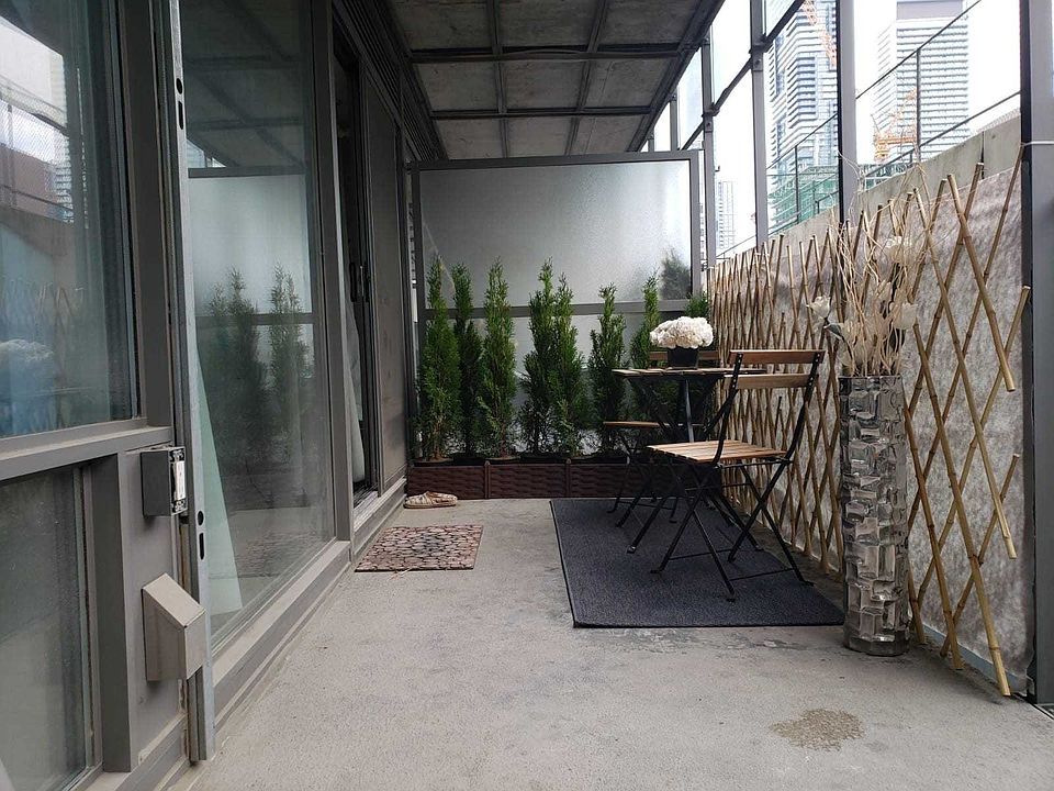 2nd image of 22 Wellesley St E #405