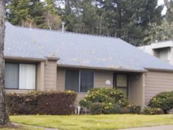 1043 Cardinal St NW, Salem, OR 97304