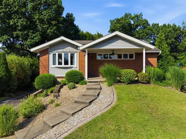 407 Dunbar Dr, Pittsburgh, PA 15235