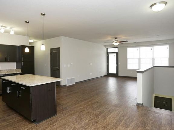 4th image of 2151 Meeting St APT 10110
