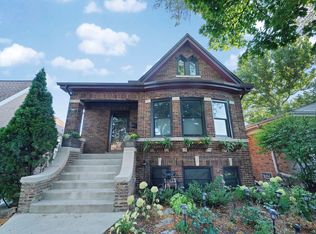 7255 W Lunt Ave, Chicago, IL