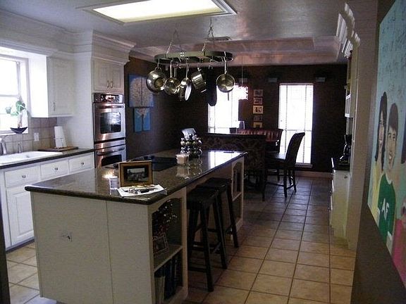 3rd image of 3205 W San Luis Cir
